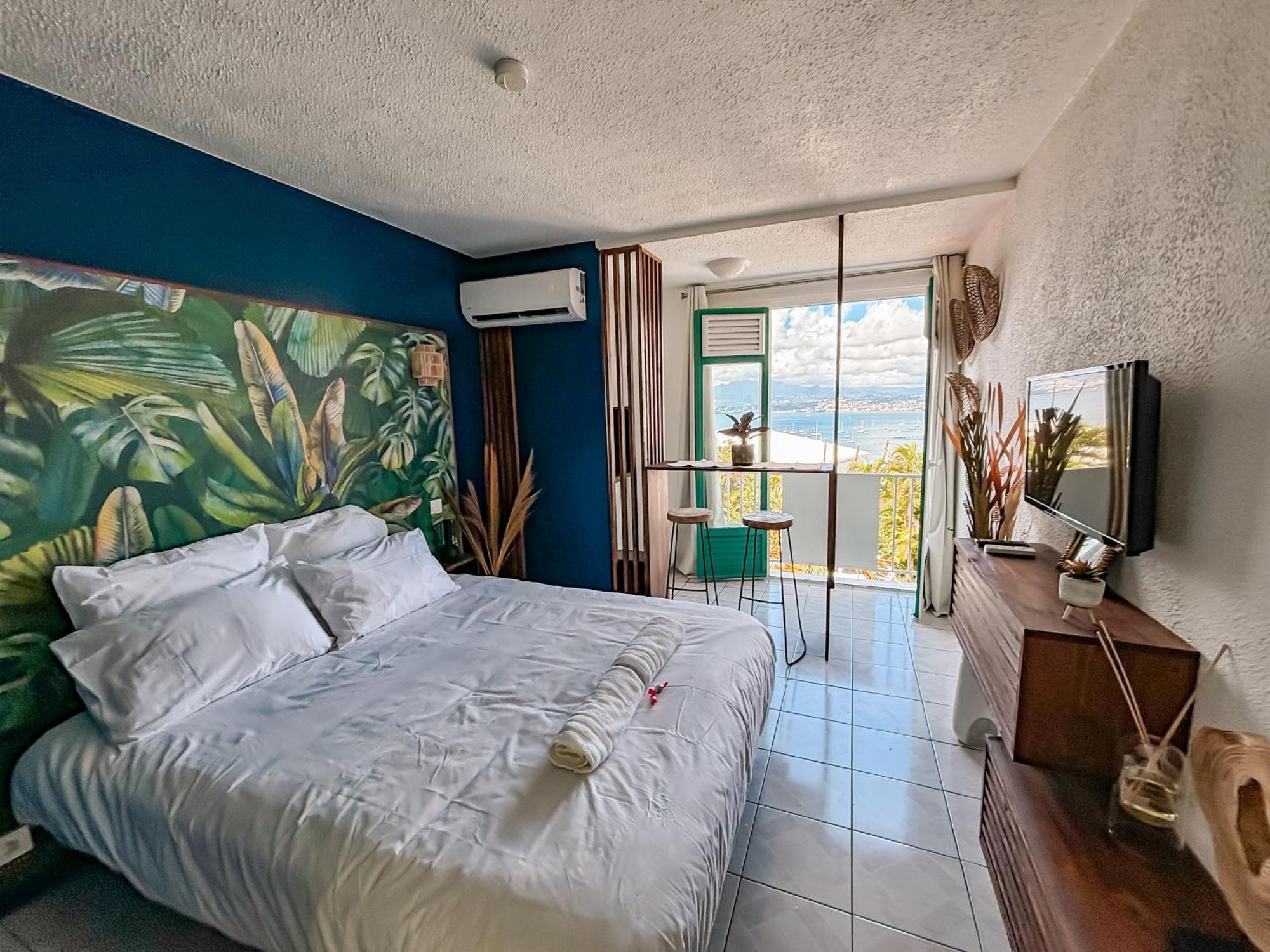 Le Nid Bleu Studio Vue Mer Ле-Труаз-Иле Экстерьер фото